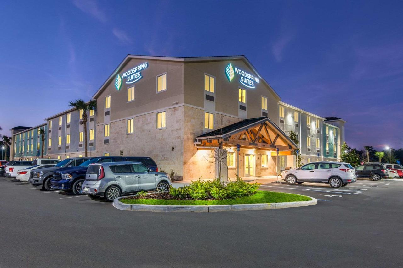 Woodspring Suites Μπράντεντον Εξωτερικό φωτογραφία